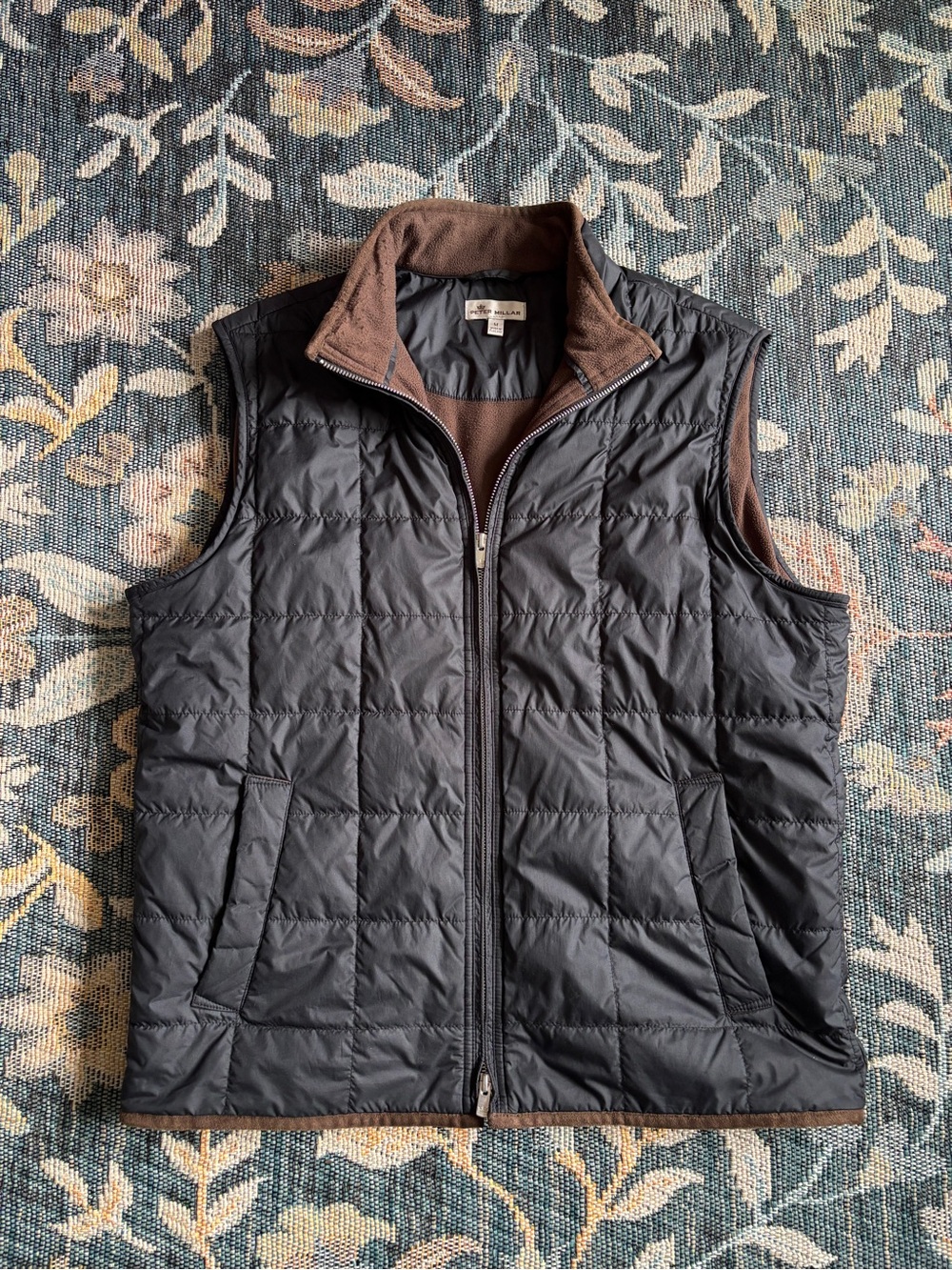 Peter Millar Men’s Quilted Vest with Brown Trim Size M